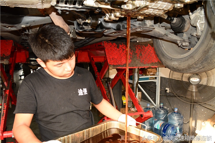 艾瑞泽7波箱怎么样,艾瑞泽7中控异响解决大全图解