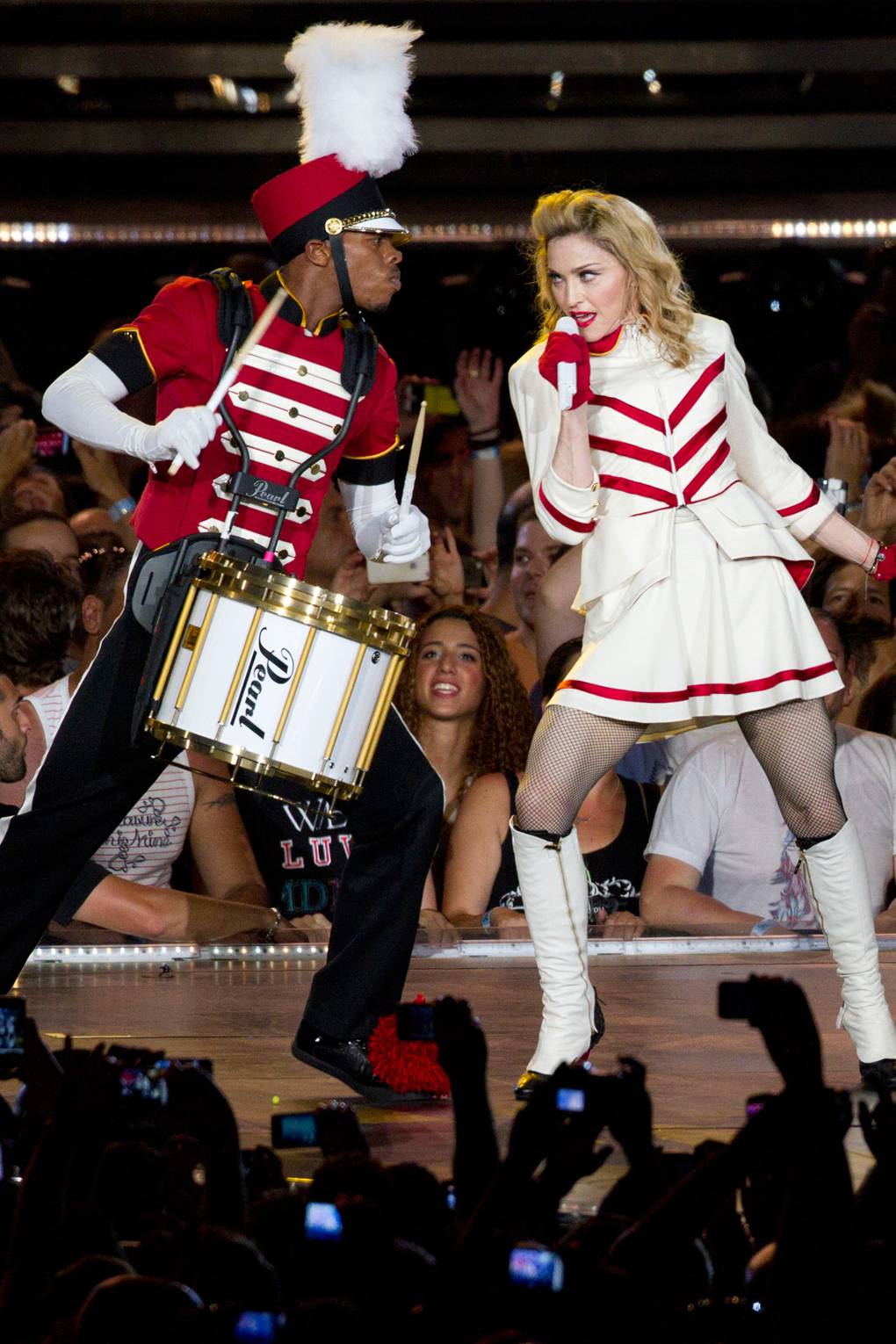 麦当娜年轻惊艳的视频,麦当娜年轻最火的图片