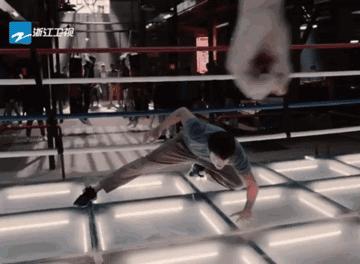 橙红年代输密码,橙红年代人物解析