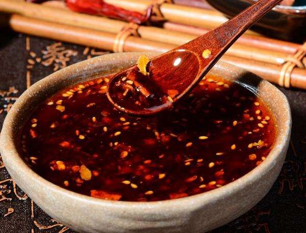 复合红油和醇香型红油用法,红油的制作方法和配方大全