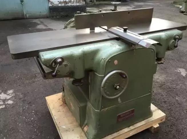 木工雕刻入门工具,木工雕刻入门级木工需要什么工具