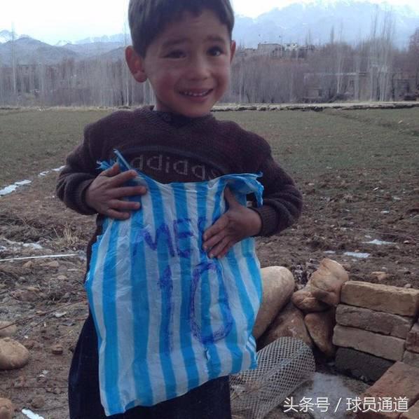 我的梦想就是能拥有你,我的梦想是一名足球运动员