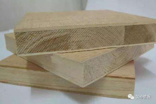 淋浴间吊顶用什么材料,厨卫吊顶用什么材料好