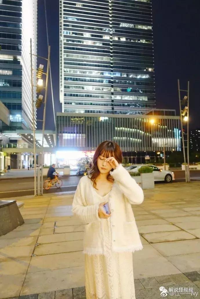 B神中秋发豪礼人手一部IPHONEXSMAX09离开熊猫TVDOTA2日报