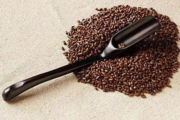 2岁宝宝耳朵化脓了,2岁宝宝耳朵流脓表现