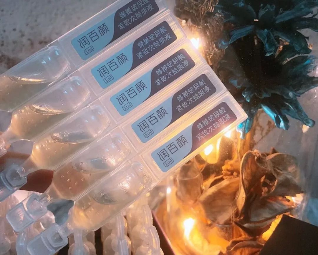 秋天穿搭胖妹妹气质好,秋天小个子穿卫衣搭150显高显气质