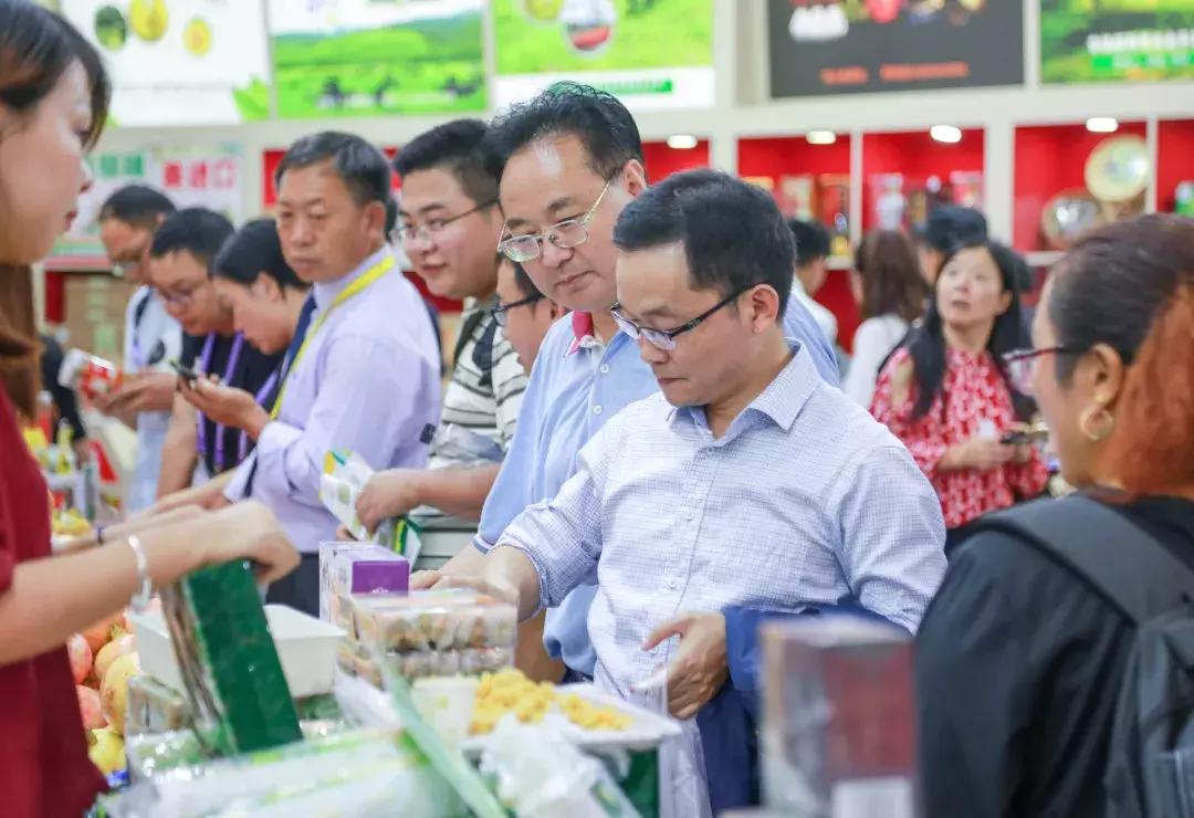 閫涜タ鍗氬崥瑙堜細,閫涙垚閮借タ鍗氫細