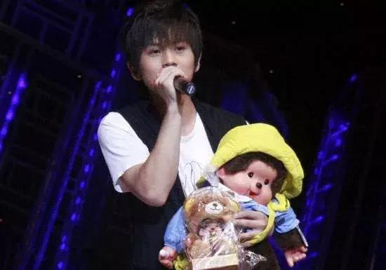 我家那小子武艺图片,我家那小子武艺和父亲合唱