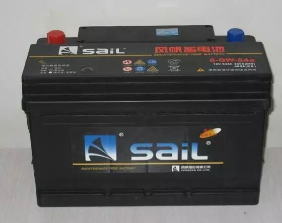 电瓶能用几年换一次,电瓶在一年内有问题该换什么电瓶