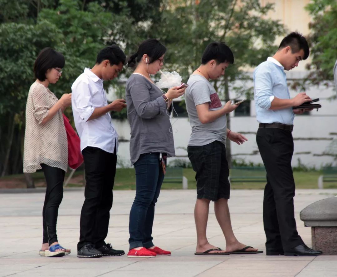 你的微信里面有多少个群,微信可不可以完全屏蔽一个群