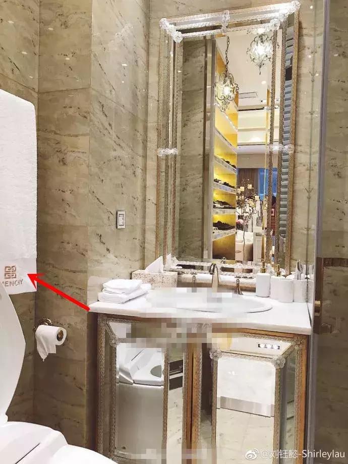 60万的包包、500万的表，网红生活把我真实看哭了