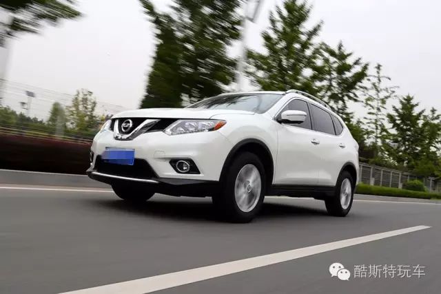 2017奇骏车窗防夹吗,奇骏有防夹手功能吗