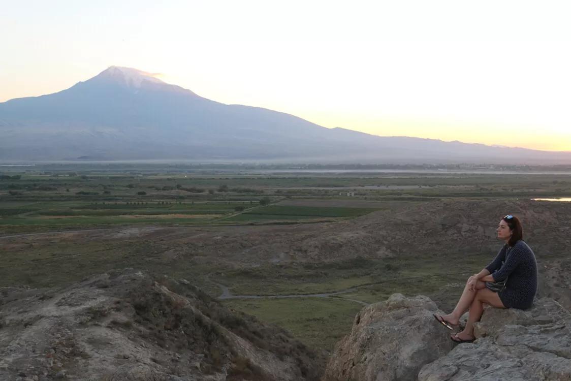 土耳其亚拉腊雪山下的亚美尼亚“深坑”修道院（霍瑞维拉修道院）