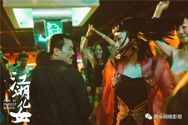 特评丨《江湖儿女》终成时间囚徒