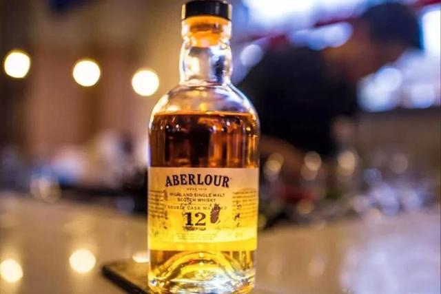 香港尖沙咀夜景2018,火遍魔都的夜店