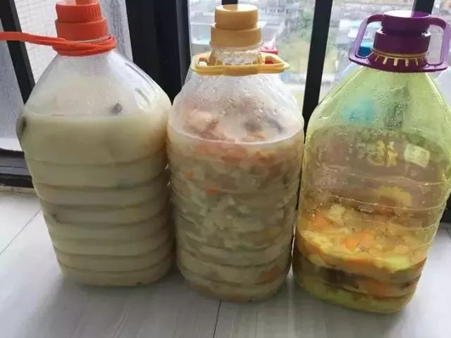 给花浇凉白开,给花浇多菌灵水会怎样