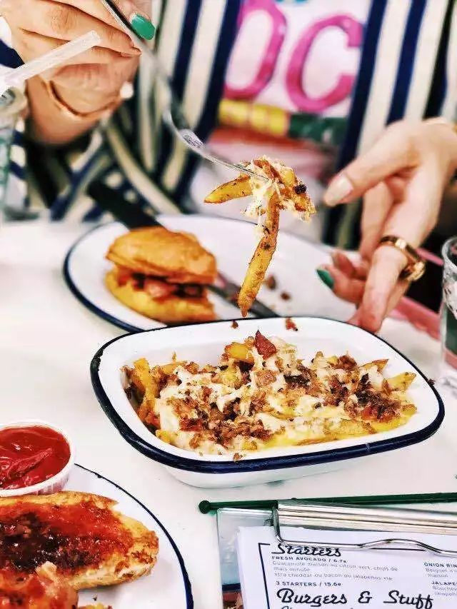 高跟鞋走秀时装周,2020秋冬高跟鞋时装周