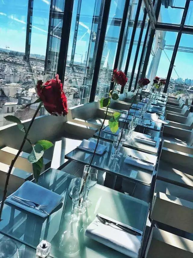 高跟鞋走秀时装周,2020秋冬高跟鞋时装周