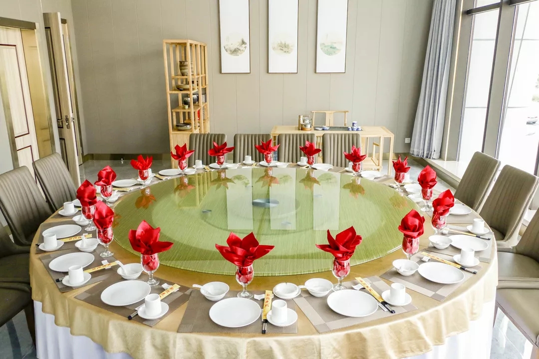 珠海海鲜餐厅湾仔店,珠海最出名的海边海鲜餐厅