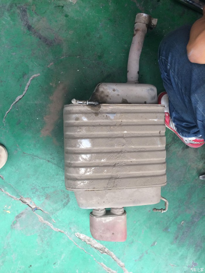 13款mg6改装雾灯,13款mg6换灯