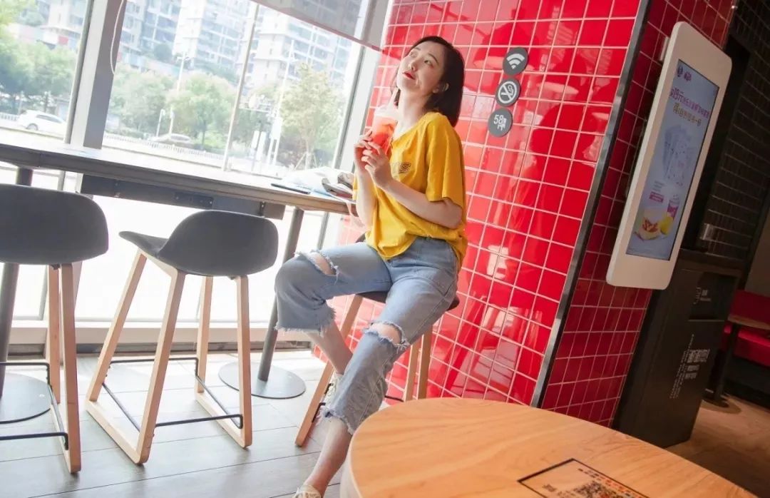 绮捐嚧鐢熸椿閭婚噷涓績,婊ㄦ睙閭婚噷涓績