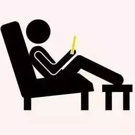 挖耳屎和剪指甲,儿童护理剪指甲挖耳屎