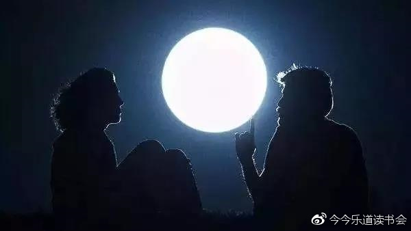 赞美早晨月亮的优美句子,对月亮的赞美技巧