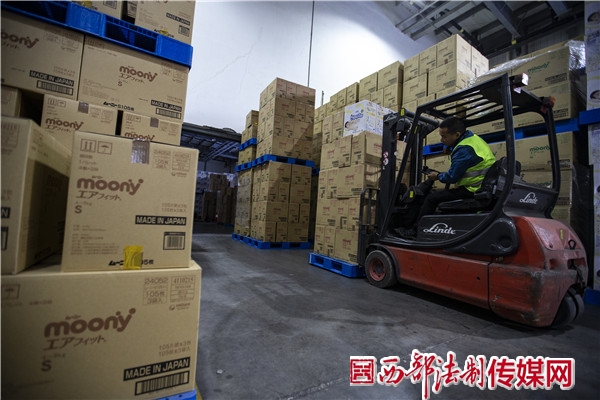 陕西日报全媒体采访团,陕西日报全媒体调研活动