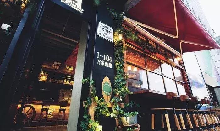 最豪华的音乐餐吧,一家氛围满满的音乐餐吧