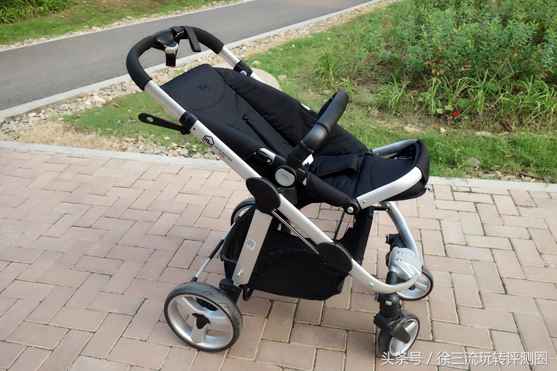 儿童推车放哪里合适,儿童推车买什么款