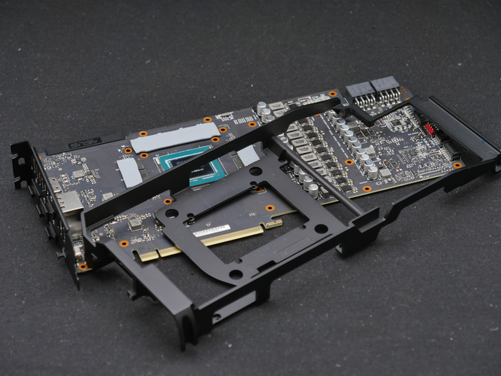 鍗庣rogstrixrtx3070,鍗庣rogstrixrtx4090