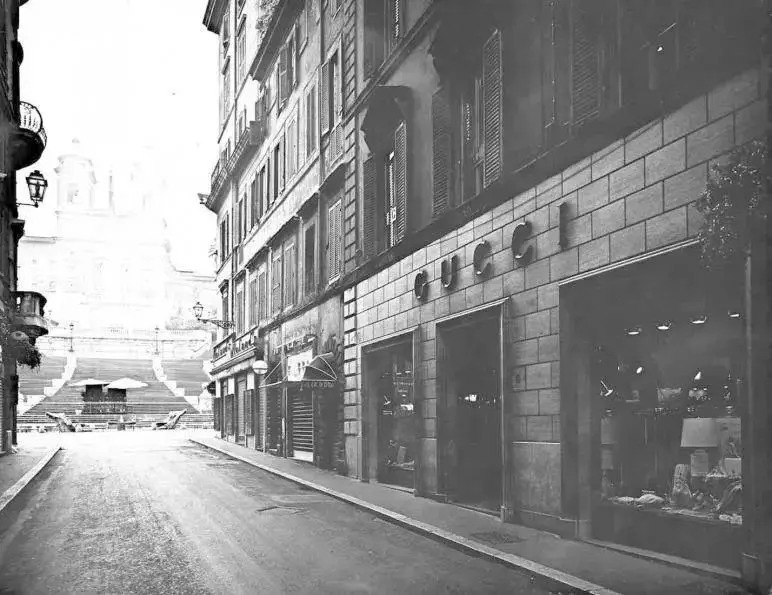 gucci品牌专场,gucci在高奢里面排名