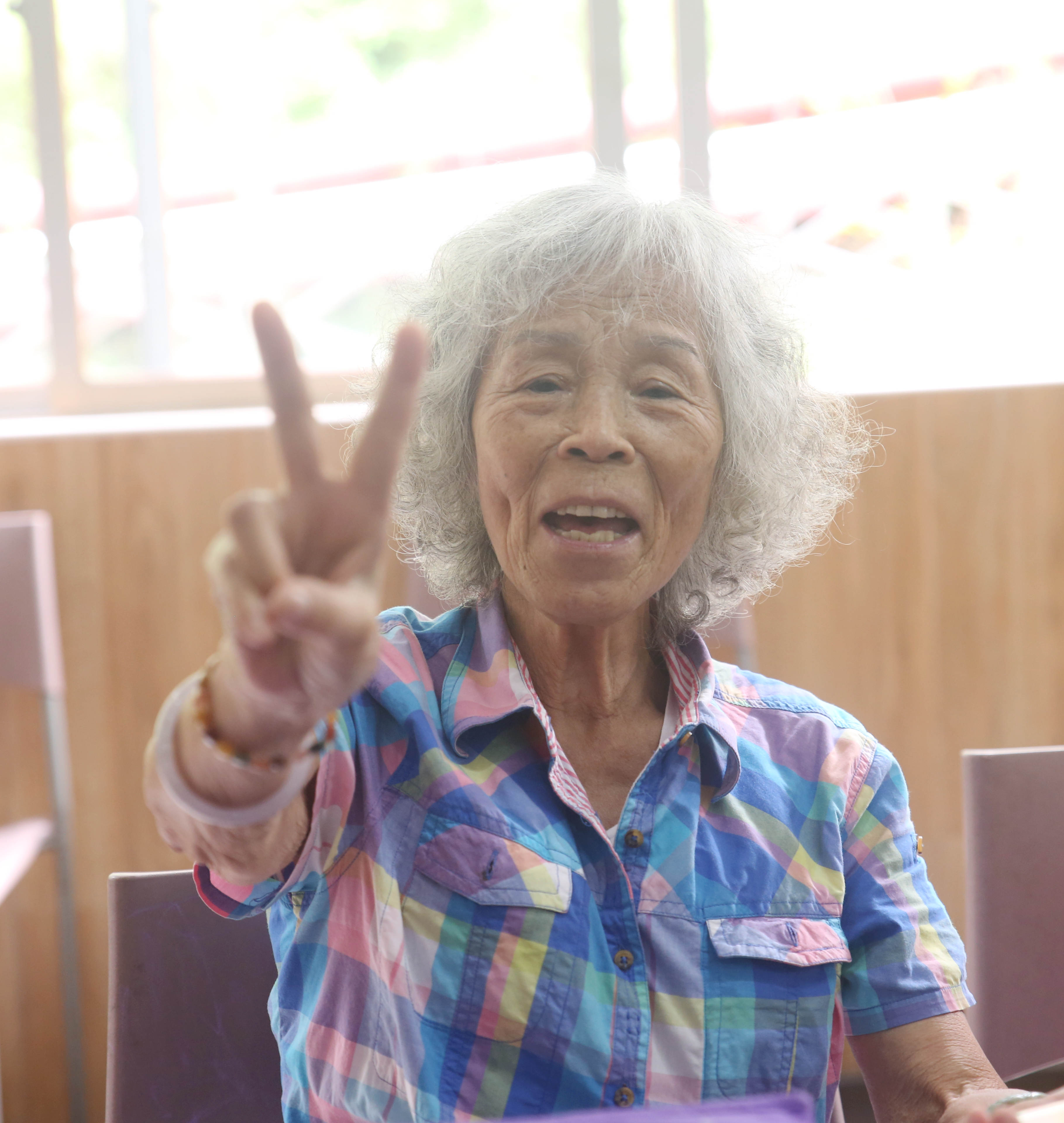 爱心放送情系花甲走进广州友好老年公寓