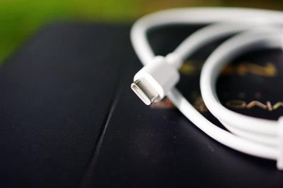 vivonex旗舰版竖屏变横屏,vivonex3s突破熄屏开不了机