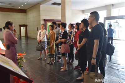 昆仑路小学怎样,昆仑路小学怎么样