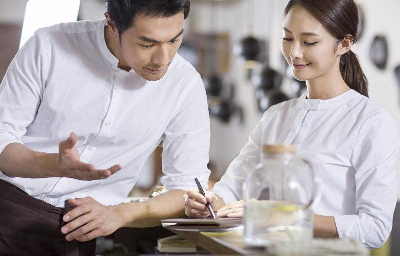 餐厅生意下滑正确方法,餐饮店生意不好怎么吸引客户