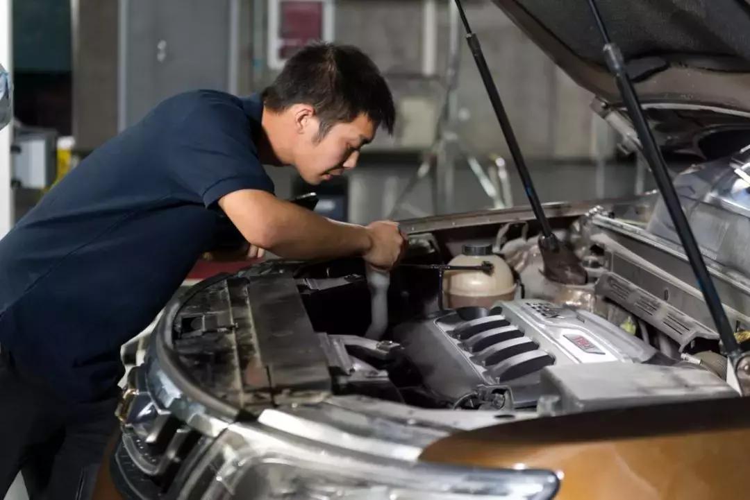 为什么吉利博越卖得这么好,国产车不保值值得购买吗