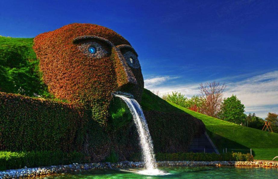 奥地利瓦腾斯,奥地利瓦腾斯施华洛世奇总部