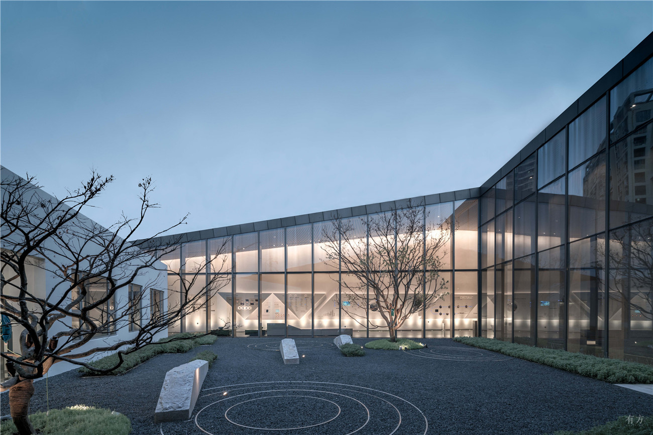 涓浗鍙欎簨,涓浗鍙欎簨浣滃搧