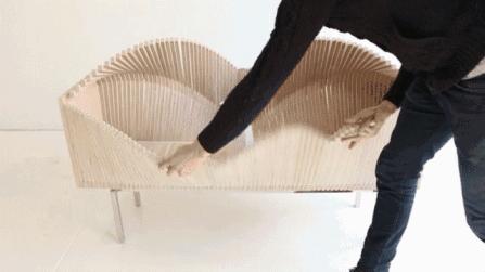 到底发生了什么？他把12个前女友都做成了高跟鞋？到底是真的假的