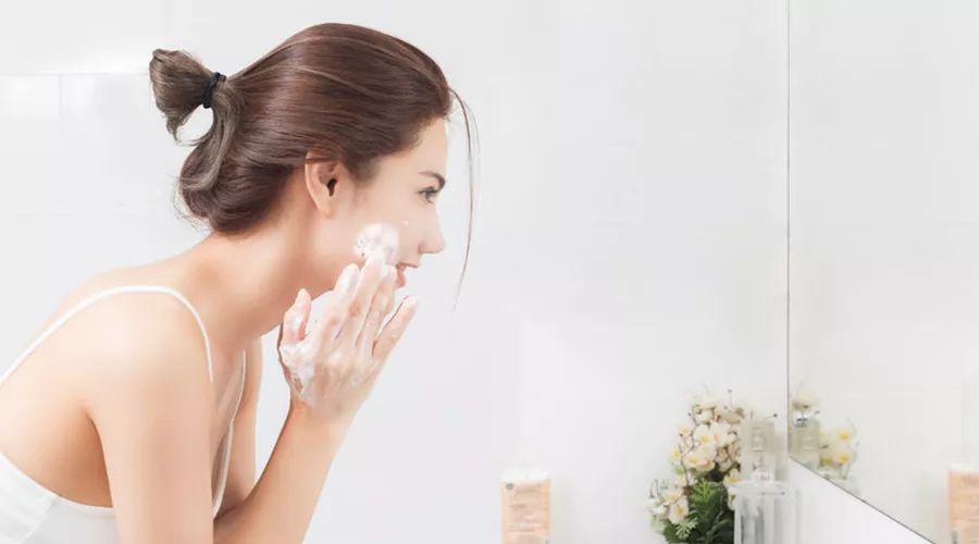 痘痘一直不好为哪般,痘痘一直不好应该怎么护肤