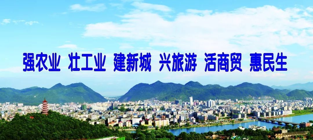 白塔初中生敬老院公益活动,学校走进敬老院重阳节献爱心活动