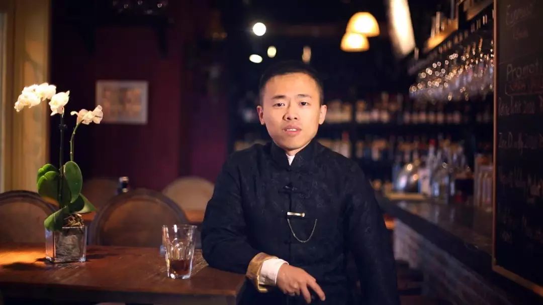 不会跟女的搭讪怎么办,恋爱技巧搭讪技巧