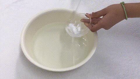 毛衣领口变形怎么处理,哪些毛衣衣领不会变形