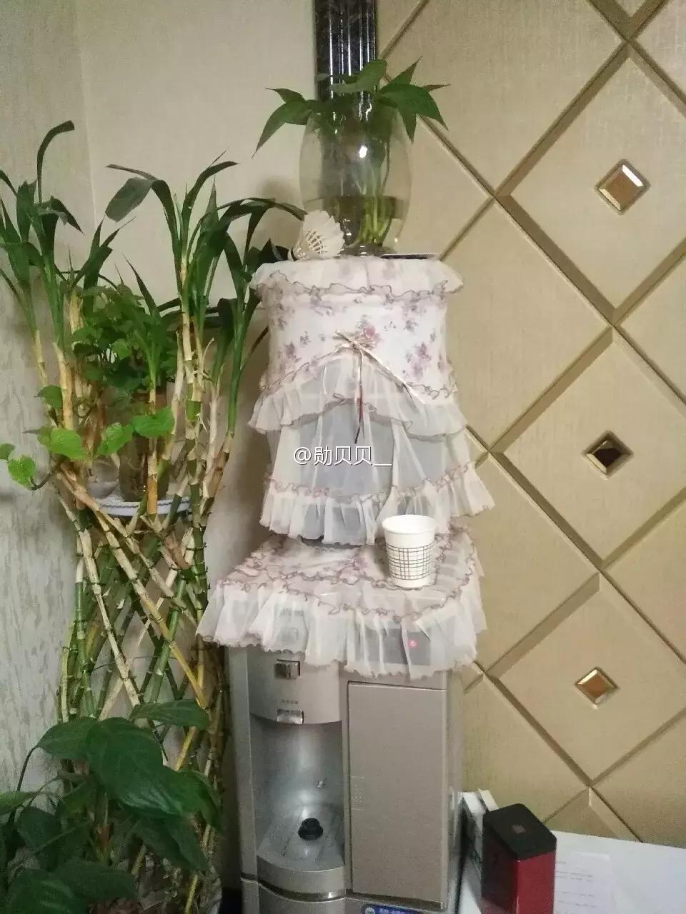 国庆放假回家，看到我妈做的新拖鞋，我哭了……