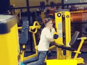 姑娘喝酒动图gif搞笑,醉酒图片gif