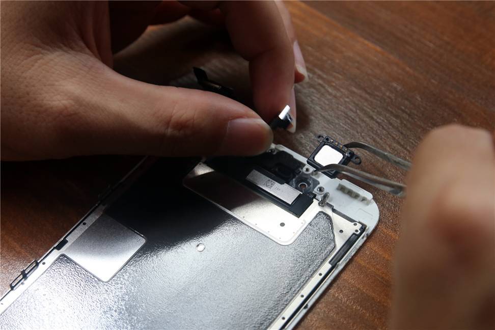 复活iphone6plus,苹果6splus屏碎了