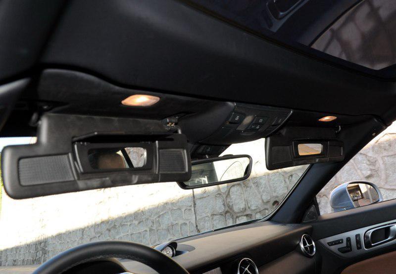 梅赛德斯奔驰slk级amg,梅赛德斯奔驰slk200k硬顶敞篷