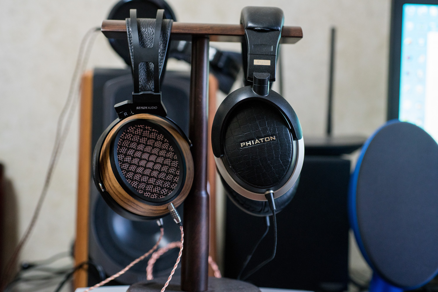 均衡、省心的桌面之选，拔草AuneS6解码耳放一体机