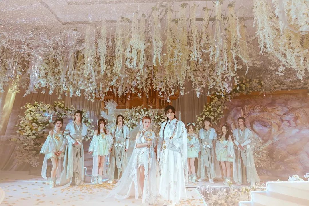 澶╁垁濠氱ぜ鐜板満鐪熶汉,澶╁垁涓婚鐪熶汉濠氱ぜ